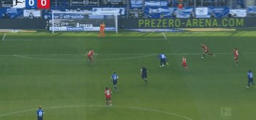 【德甲】莱万头球破门扳平 拜仁1比1客平霍芬海姆