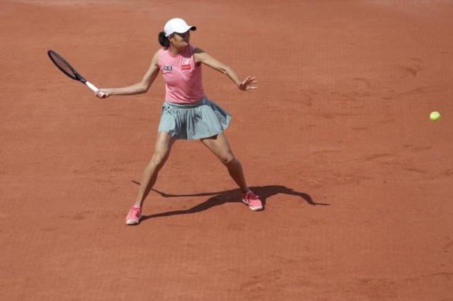 球天下体育官网-斯特拉斯堡张帅无缘四强 中国军团法网前路艰难？